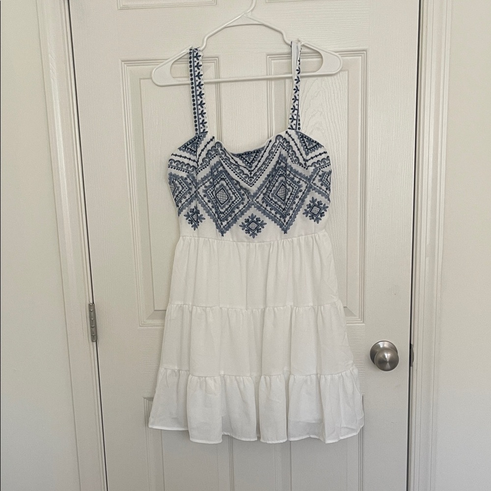 NWT Miami for Francesca’s Embroidered Mini Dress